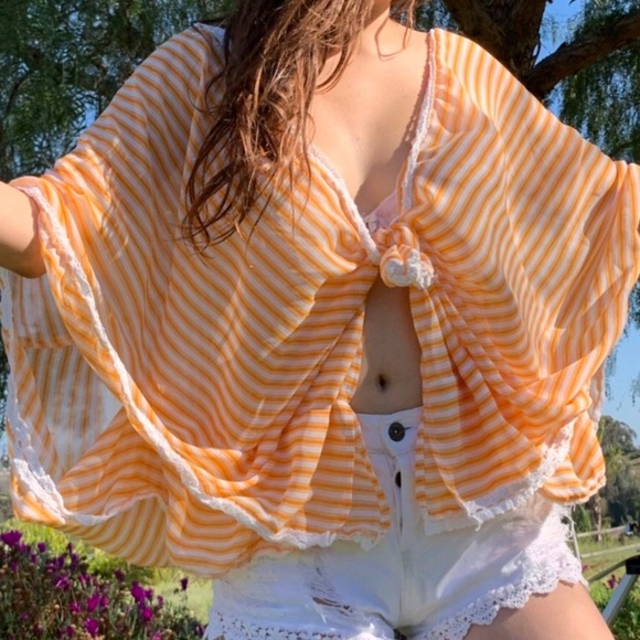 Kimono - Picture 3 of 3